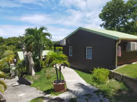 Residence Ti Village Creole Отели в г. Сент-Ан