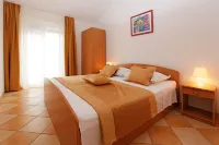 Ratac Apartments Bol - Layanan Antar-Jemput