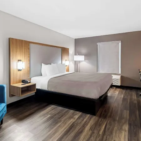 Super 8 by Wyndham Cornelia