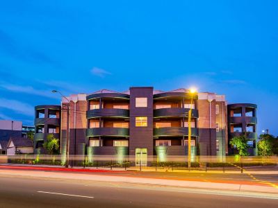 Sydney Airport Suites