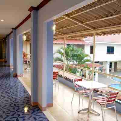 โฮมแลนด์ รีสอร์ท Others