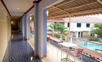 Homeland Resort