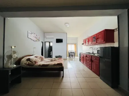 Hôtel - Appartement meublé " les Flots Bleu "