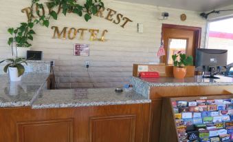 Royal Crest Motel