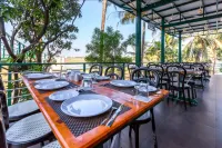 The Herb Farm Hotel a Bhavli Bk
