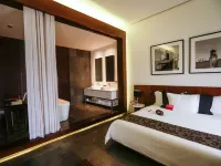BTH Hotel – Boutique Concept Hotels near Bustamante Park