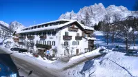 Hotel Menardi - Haustierfreundliche