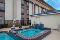 Hampton Inn Marshall - Gym