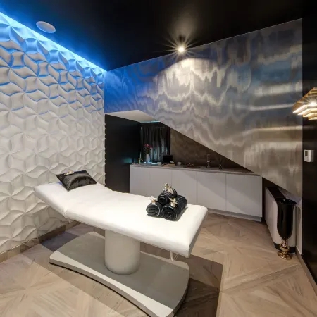 Posh Residence Luxury Suites