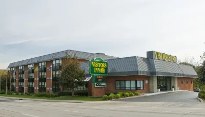 Visitor's Inn Hotels near Albion Falls