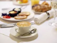 Villa Ammende Restaurant and Hotel - breakfast