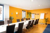 Mainstreet Hotel Hotels in Heusenstamm
