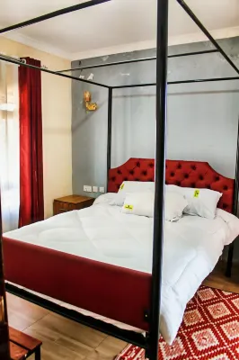 Toque Hotel Hotels near Jonsaga Shopping Centre