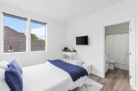 The Seattle Kraken Sweet Suite Hotels in 