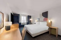 Spark by Hilton Norfolk
