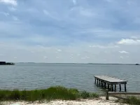 Charming 2-bedroom townhome with sweeping bay views in Dewey Beach - 4-Star
