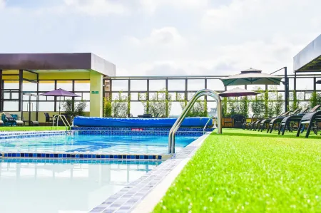 Verona Hotel and Conference Center