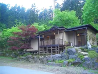 Shikitei Hotels in Oshino