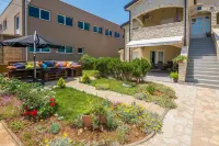 Apartments Galic - Airport Shuttle