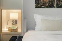 Cascade Lodge - Studio Suite Hotels in Whistler