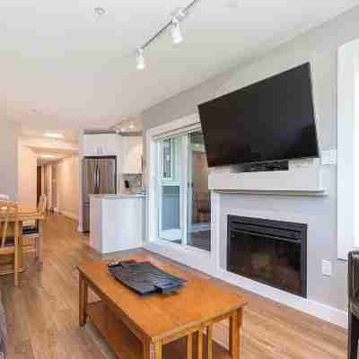 Pacific Shores Resort & Spa Rooms