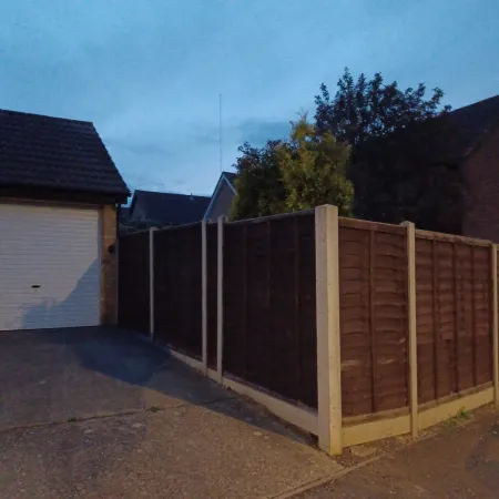 Huku Kwetu - Fieldfare Green