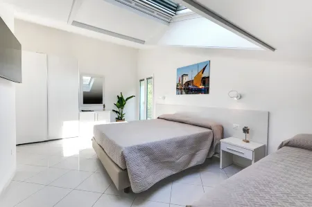 Residenza Acquamarina - Siroli Collection Отели рядом с достопримечательностью «Bagno Jolly 79»