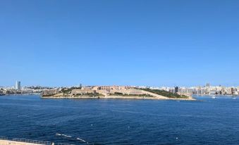 Valletta Authentic Apartment