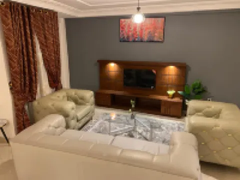 Résidence hôtelière Medom Palace, Bastos Hotels in Yaounde