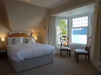 Camus House Lochside Guest House