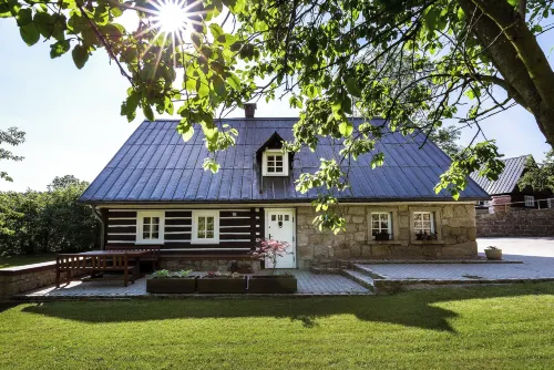 Dom Nad Wodospadem Pod Śnieżnymi Kotłami