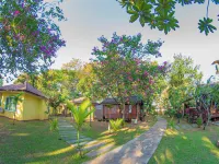 Park & Pool Resort Hotels in der Nähe von Wat Pho Chai