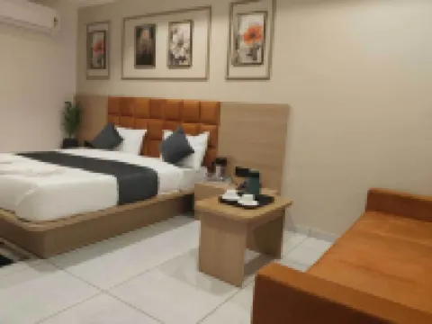 Hotel Sky Gold