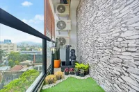 Savya ApartHotel by Kozystay - Bandung City Hotel di Lengkong