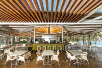 Costa Encantada Suites & Resort - بار