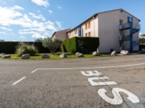 Ibis Budget Bollene โรงแรมในBollene