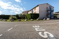 Ibis Budget Bollene Hotels in Bollene