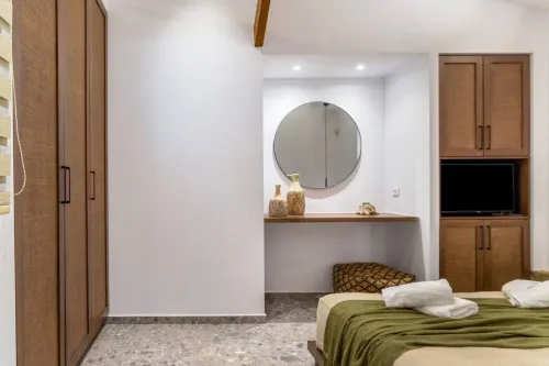 Wave, an Idyllic Seafront Suite