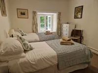 Cottage by the East Lyn River in the heart of Exmoor National Park near Lynmouth Hotels in Lynton