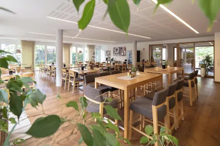 Gästehaus GN8 Отели в г. Рилазинген-Ворблинген