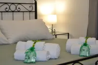 Karina's Rooms Hotel in zona Castello d'Ayala Valva