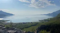 Nice Apartment Near to City Center of Tromso Hotels in Krokelvdalen