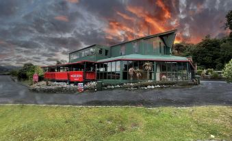 Fox Glacier Jade Hotel