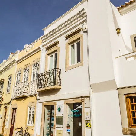 Clover House Tavira