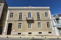 Vestígios de Charme - Figueira Suits Hotels in Samuel