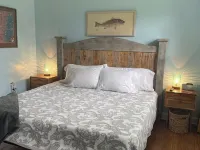 Walk to Waterfront Dining, Shops, Wine Bar. 2 Miles from I-95. No Pet Fee! Hotels in Darien