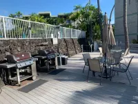 Enjoy the sunset at OCEAN FRONT 1BR Apartment - pool on site! Hotels in Holualoa