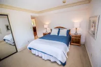 Modern 2bd-2ba  with Lake & Golf Views in Saddlebrook Resort