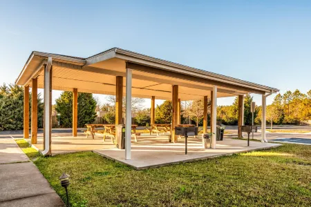 Suburban Studios Near Camp Lejeune