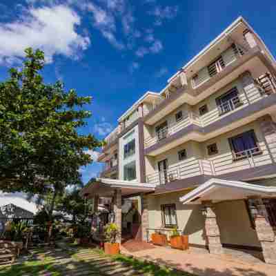 Rawis Resort Hotel Hotel Exterior